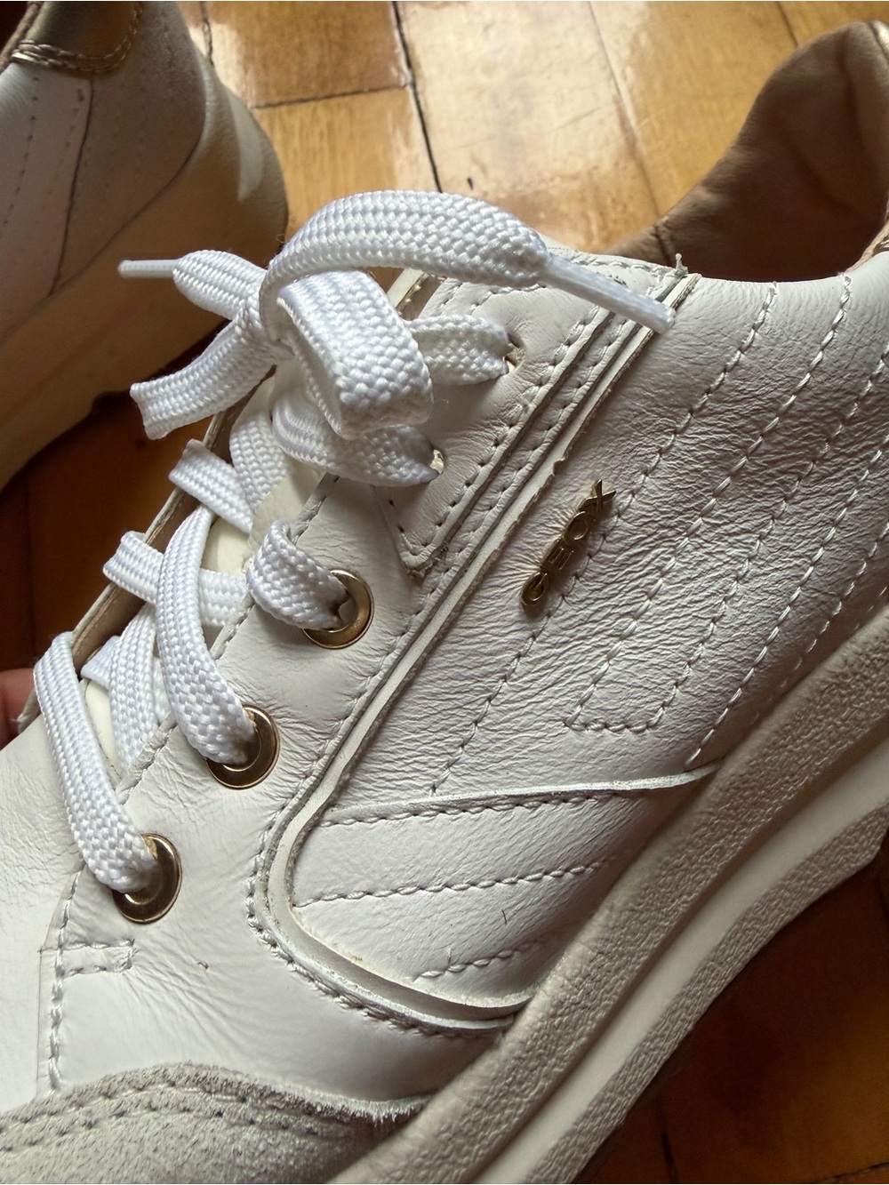 Geox White Leather & Suede Low-Top Sneakers - Picture 4 of 10